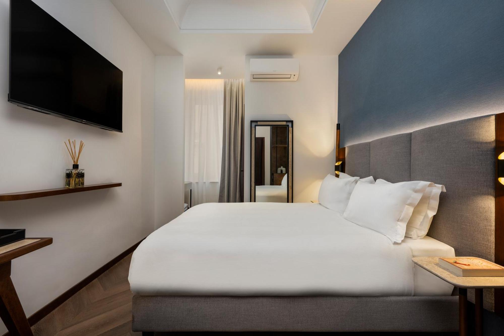 Boutique Hotel Piedra Rome City Centre ภายนอก รูปภาพ