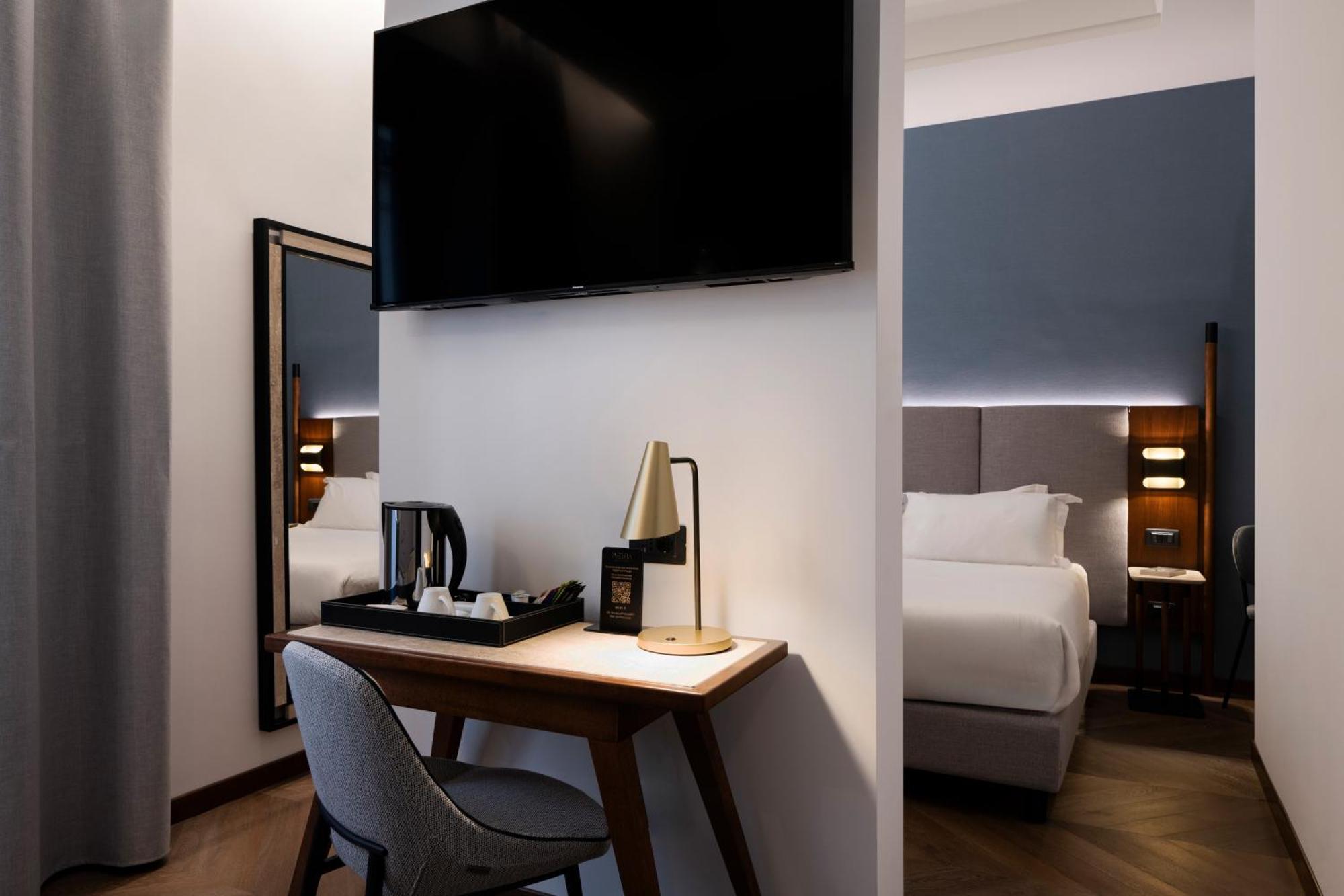 Boutique Hotel Piedra Rome City Centre ภายนอก รูปภาพ